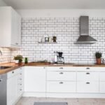 White-Subway-Tile-Backsplash-with-Black-Grout